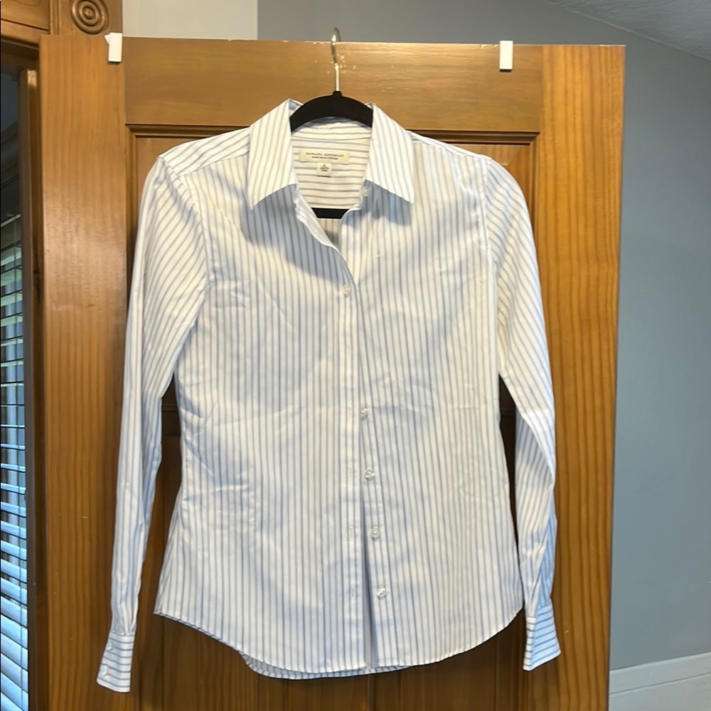 Banana Republic Women’s Striped Oxford Shirt